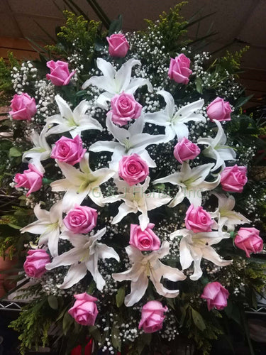 Funeral Floral Wreath 039 - G & J Florist