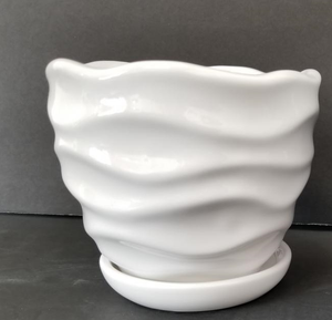 The Wave collection planter ( Black / White) - G & J Florist